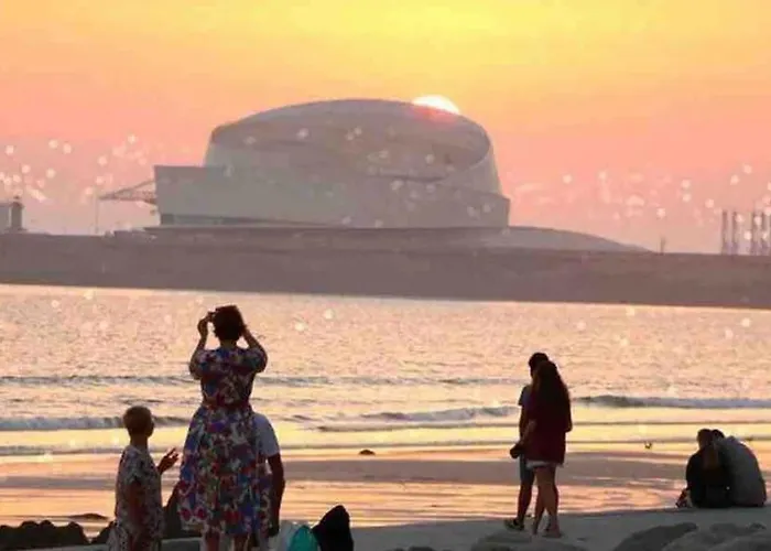Lobo Do Mar Matosinhos Beach Cottage